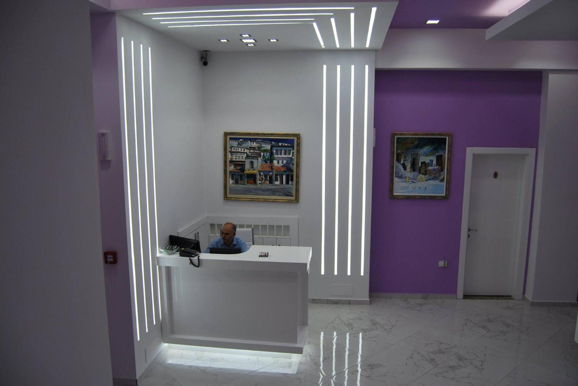 Hotel & Restaurant White City Berat Exterior photo